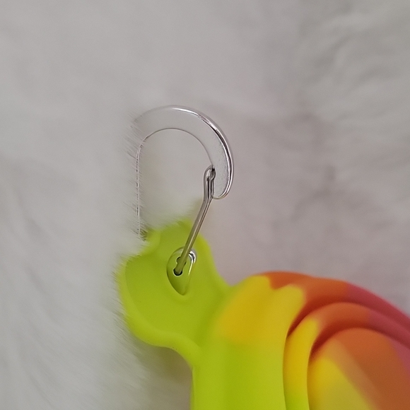 YOULY Pride Travel Dog Bowl, 3 Cups Pride Collection - Picture 6 of 7